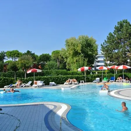 Two Bedroom Flat In A Newly Renovated * Bibione