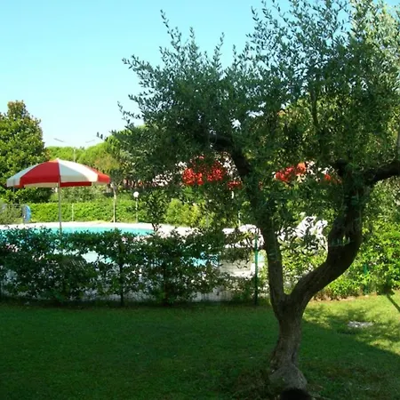 Two Bedroom Flat In A Newly Renovated Bibione