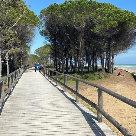 Two Bedroom Flat In A Newly Renovated Apartment Bibione